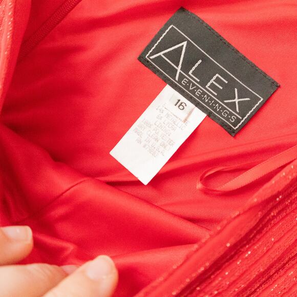Alex Evenings Vintage Red Metallic Ribbed VNeck Formal Maxi Dress Size 16 - Picture 3 of 9